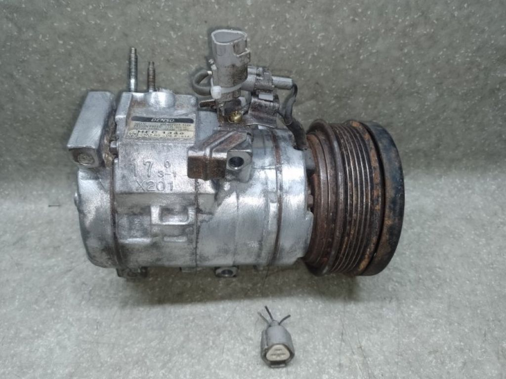 88320-0C010 | Компресор кондиціонера TOYOTA TUNDRA 99-06