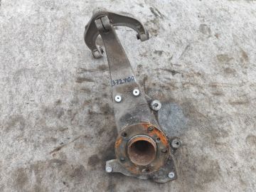 Кулак поворотный левый BMW 6 SERIES (F13) 12-18