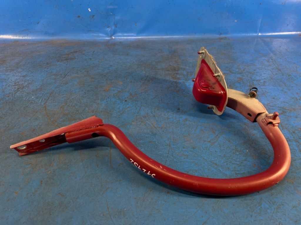 41627228500 | Петля крышки багажника правая BMW 6 SERIES (F13) 12-18