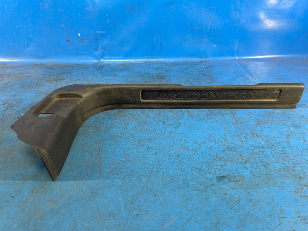 FK72-44251-AC | Накладка порога внутрішня передн. лів. LAND ROVER DISCOVERY Sport 15-19