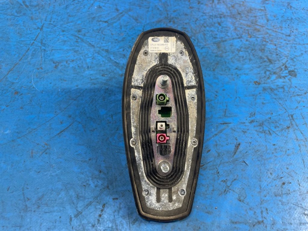 CPLA-19C089-FD | Антена LAND ROVER EVOQUE 2012-2018 - Фото 3
