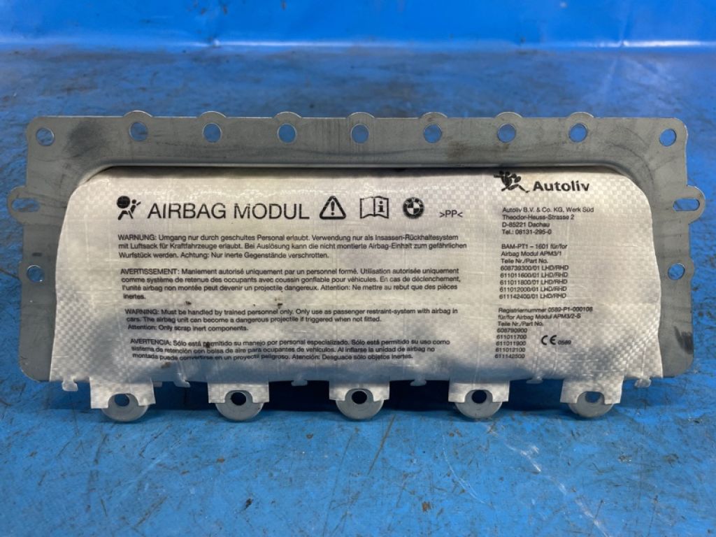 39914702306 | Подушка безопасности пассажира BMW 7 SERIES (F01-F04) 08-15