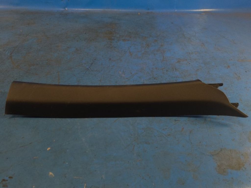 62211-52480 | Накладка на стійку кузова прав. LEXUS LBX 23-