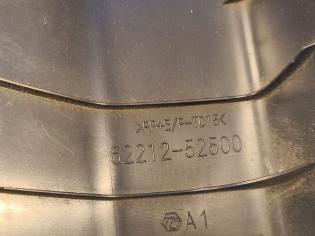 62212-52500 | Накладка на стійку кузова лів. LEXUS LBX 23- - Фото 3