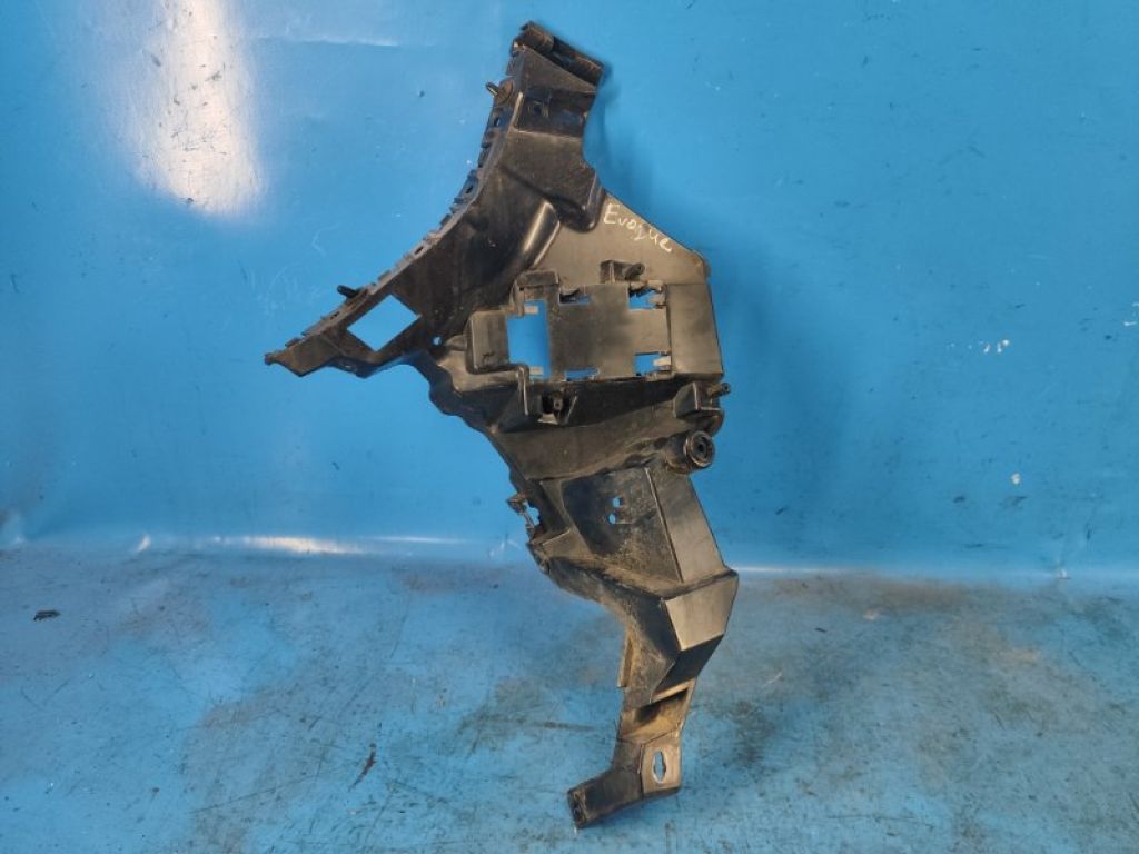 K8D2-17B930-A | Кронштейн/крепление заднего бампера прав. LAND ROVER EVOQUE 19-