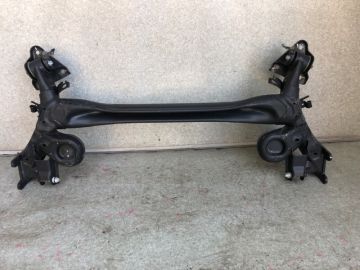 Балка задней подвески FIAT 500 (312/FF) 07-19