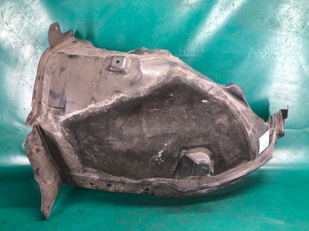 51 71 7 368 602 | Подкрылок передний правый BMW I3 (I01) 13–22