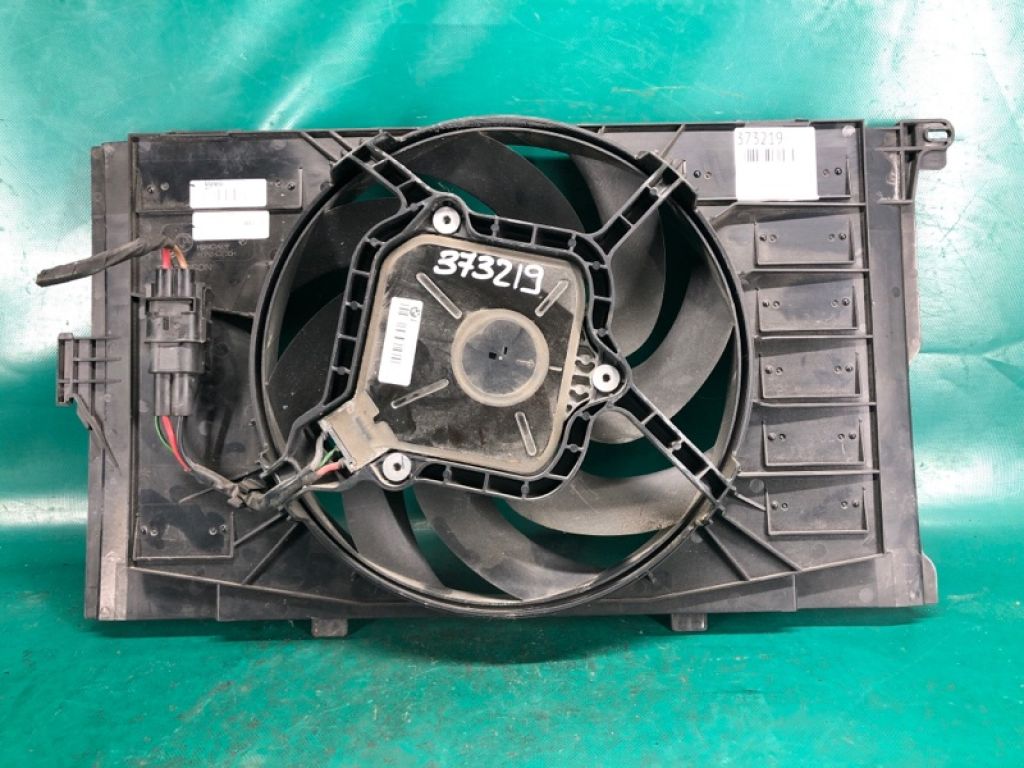 17 42 8 642 144 | Диффузор вентилятора основного радиатора BMW I3 (I01) 13–22 - Фото 3