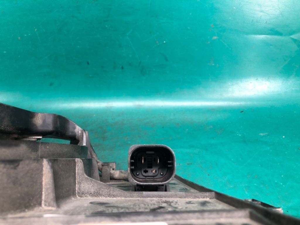 17 42 8 642 144 | Диффузор вентилятора основного радиатора BMW I3 (I01) 13–22 - Фото 4