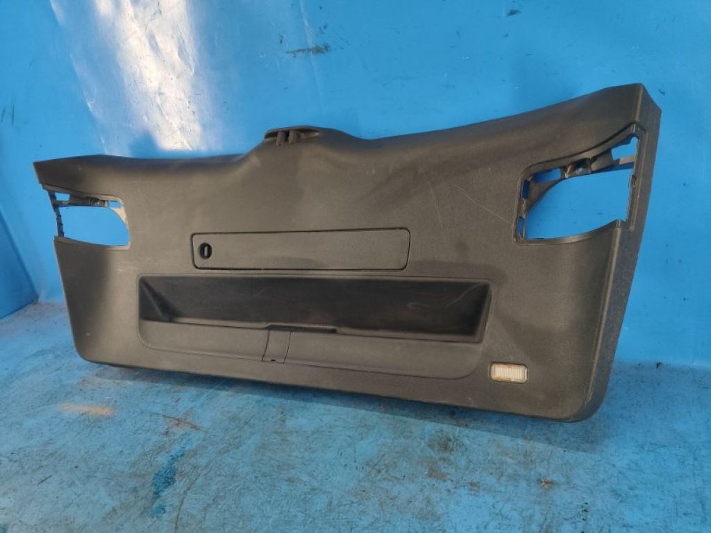 8R0 867 979 B | Обшивка крышки багажника AUDI Q5 08-16 - Фото 3