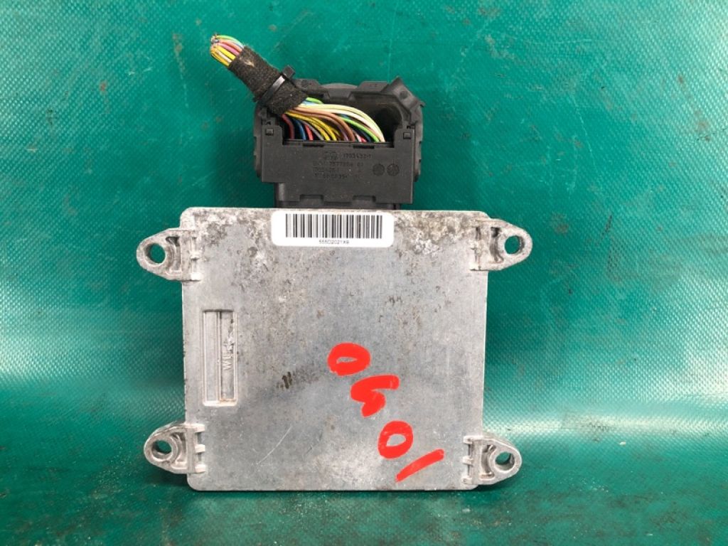 12 38 8 661 706 | Блок управления двигателем BMW I3 (I01) 13–22