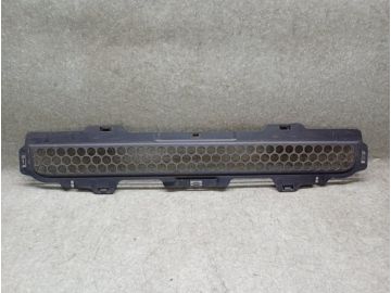 Решітка переднього бампера HUMMER H3 05-10