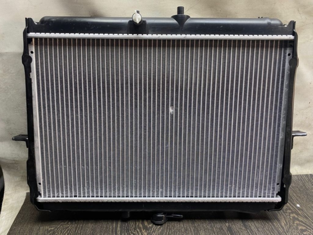 Радиатор основной MAZDA E2200 E-SERIES 86-04 - Фото 8