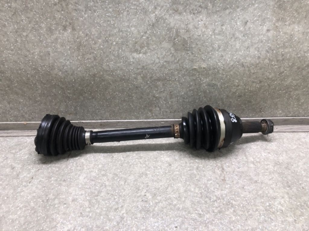 31609813718 | Привод передний правый MINI COUNTRYMAN R60 10-16