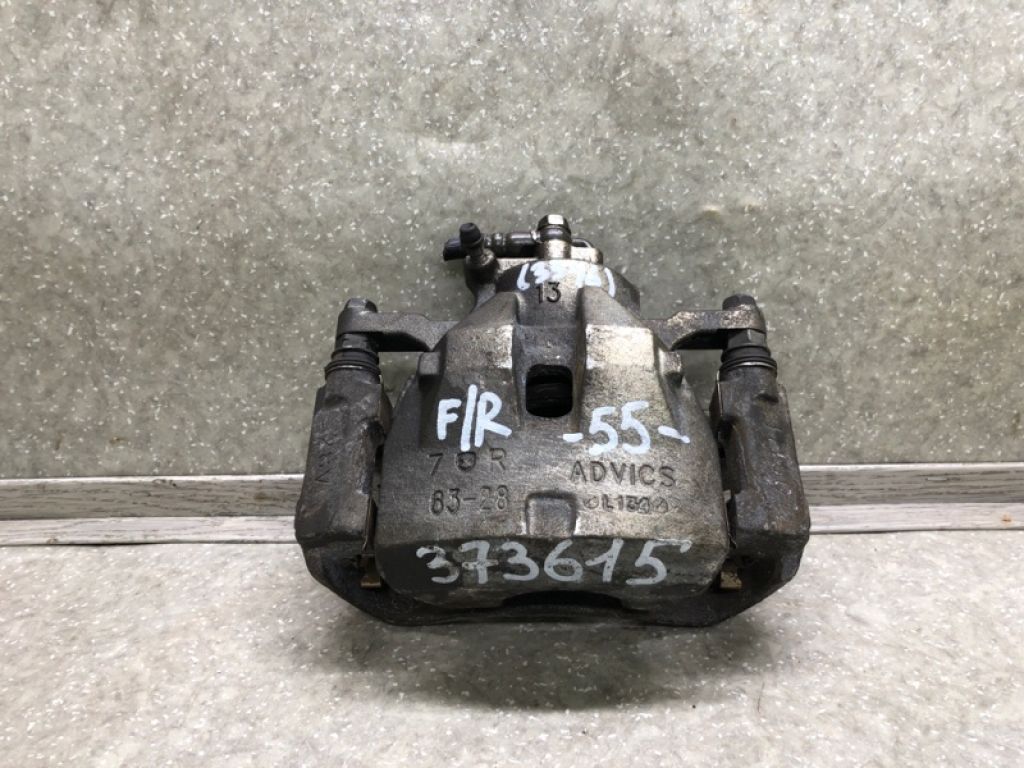 4773007071 | Супорт гальмівний передн. прав. TOYOTA CAMRY 55 14-17