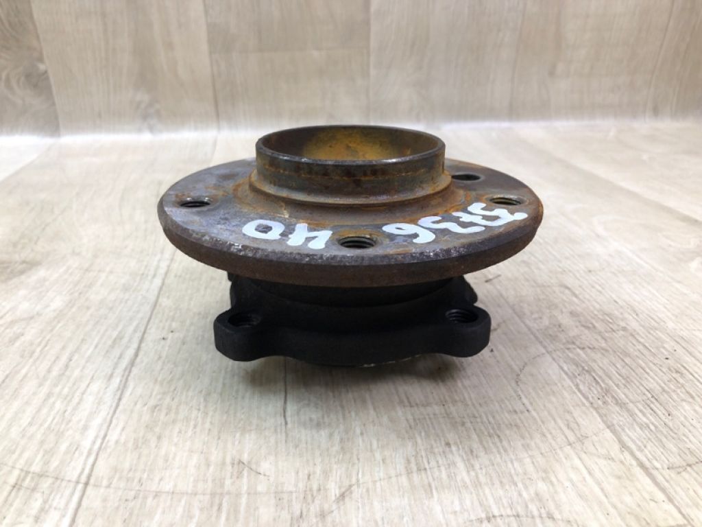 31 21 6 765 157 | Маточина колеса передня BMW 3 SERIES (E90-E93) 2005–2014