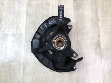 Кулак поворотний передній лівий TOYOTA CAMRY 40 06-11