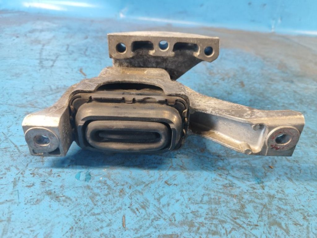 6779805 | Подушка двигуна MINI COOPER S R56 06-14 - Фото 3