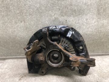 Кулак поворотний лівий TOYOTA SIENNA 11-16