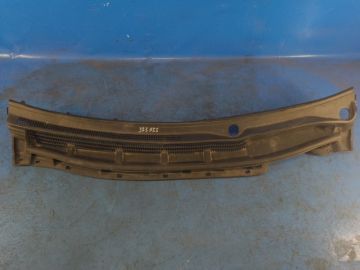 Пластик під лобове скло / Жабо TOYOTA PRIUS - 30 09-17