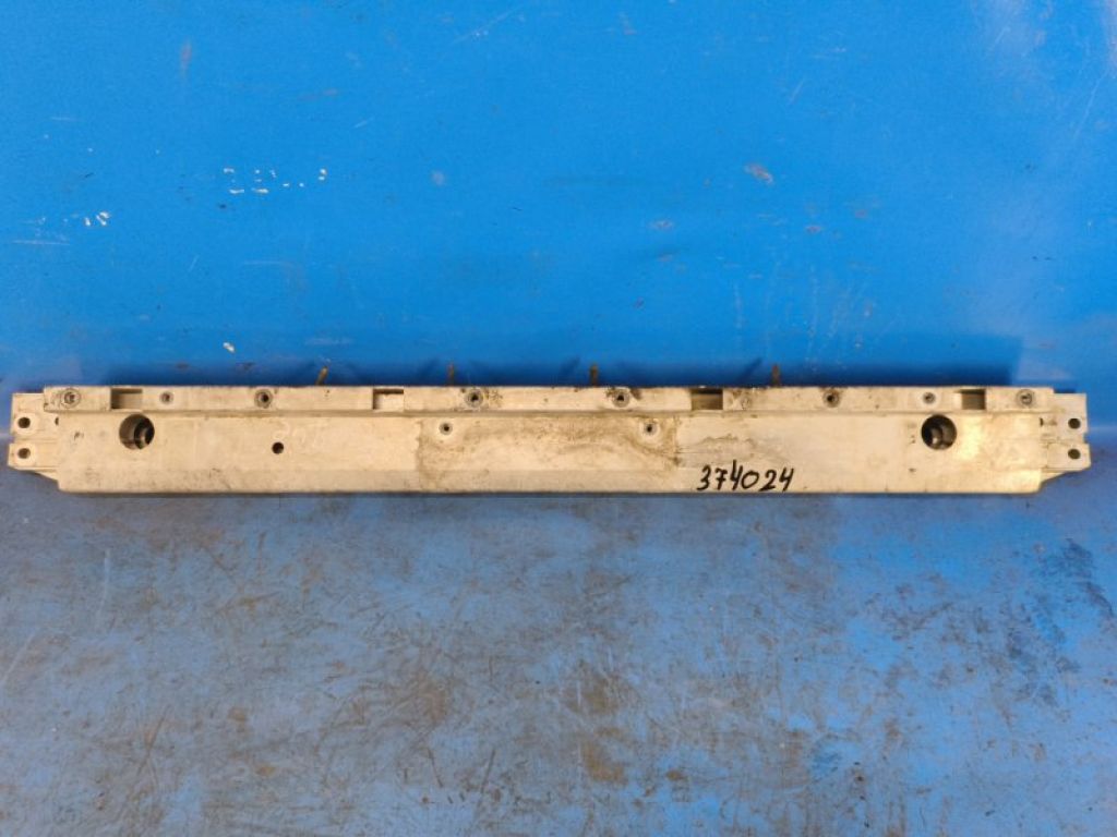 K8D2-8A297-AC | Балка под радиатор LAND ROVER EVOQUE 19-
