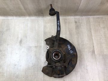 Кулак поворотний передній правий TOYOTA SEQUOIA 01-07