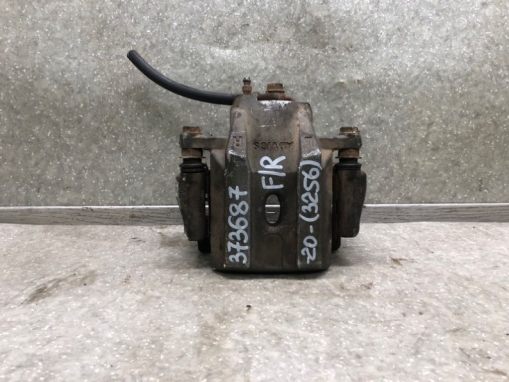 4773047020 | Супорт гальмівний передній правий TOYOTA PRIUS - 20 03-11