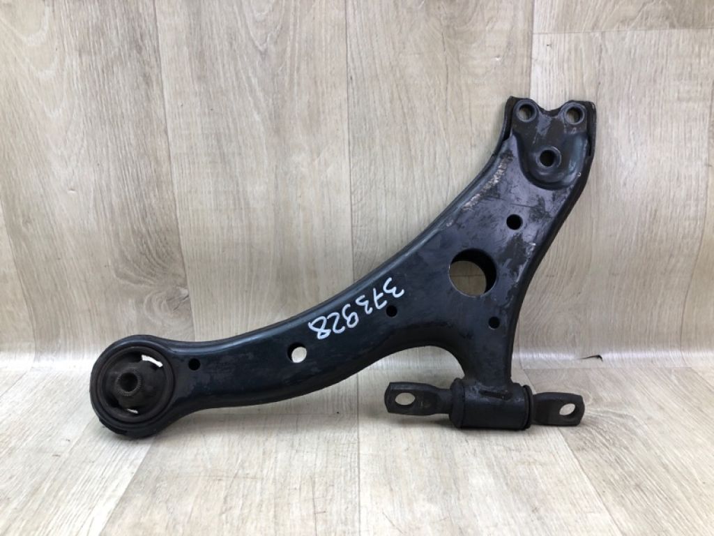 48068-33060 | Рычаг передней подвески нижний правый TOYOTA CAMRY 40 06-11