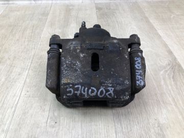 Супорт гальмівний передній правий TOYOTA MATRIX 02-08