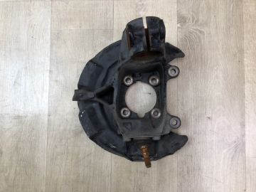 Кулак поворотный передний левый MINI COUNTRYMAN R60 10-16