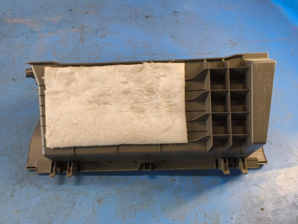 55550-47080 | Бардачок TOYOTA PRIUS - 30 09-17 - Фото 4