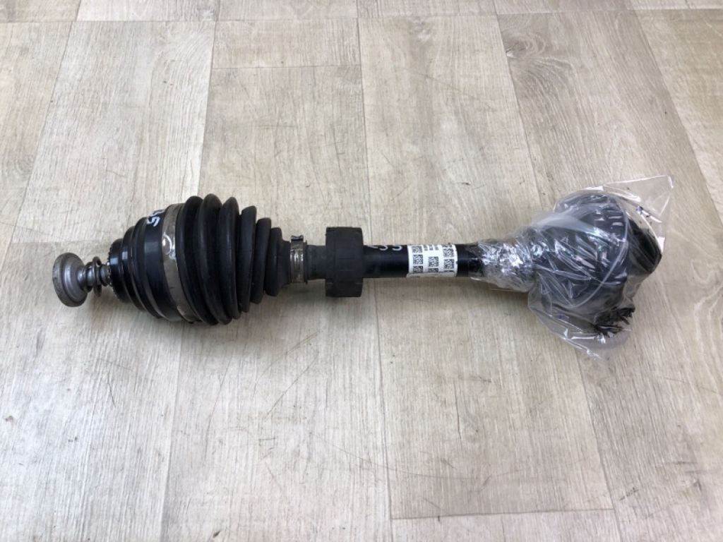 31 60 8 482 646 | Привод передний правый BMW X1 F48 14-