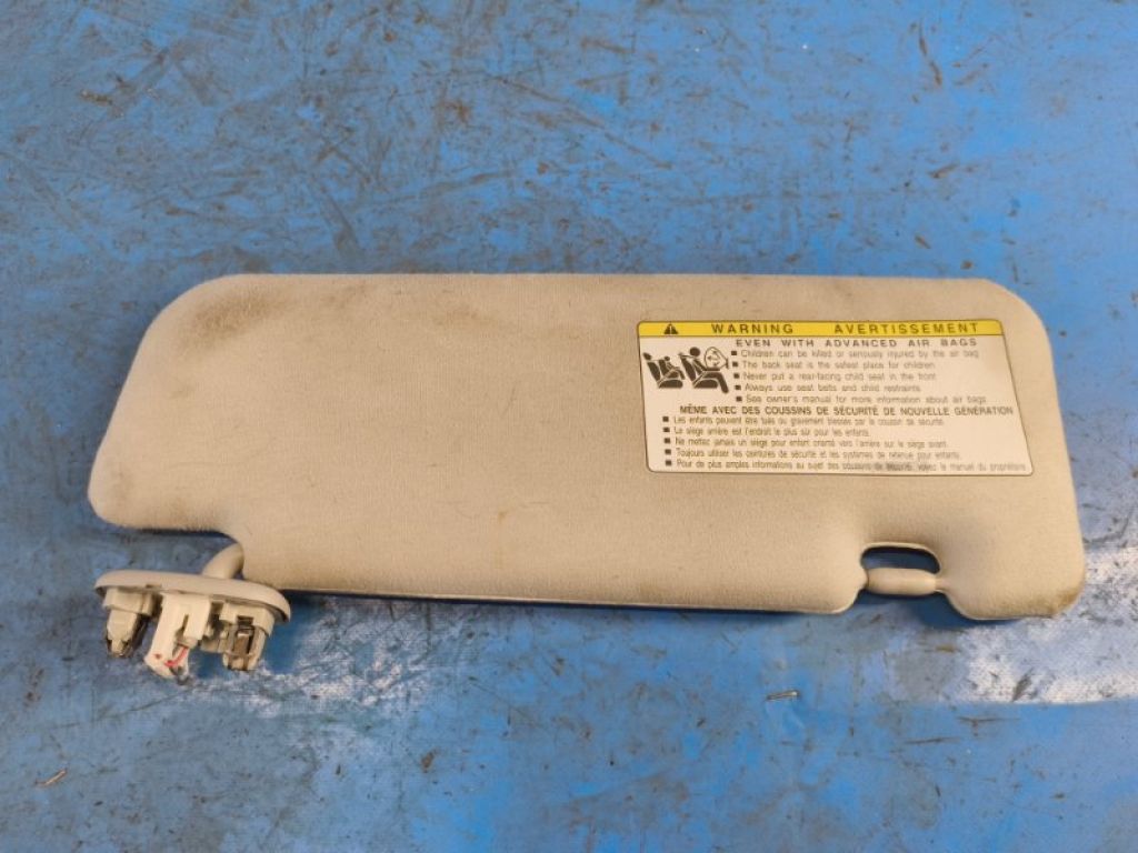 7432047200B0 | Козирок сонцезахисний лів. TOYOTA PRIUS - 30 09-17 - Фото 2