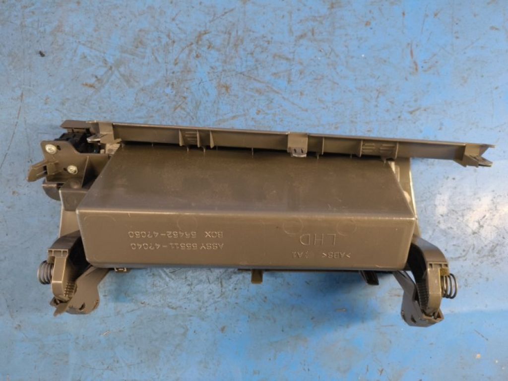 55511-47040 | Бардачок TOYOTA PRIUS - 30 09-17 - Фото 3