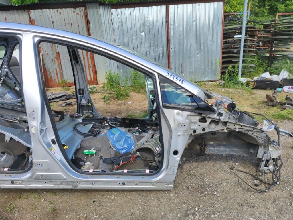 61131-47030 | Чверть кузова передня права TOYOTA PRIUS - 30 09-17
