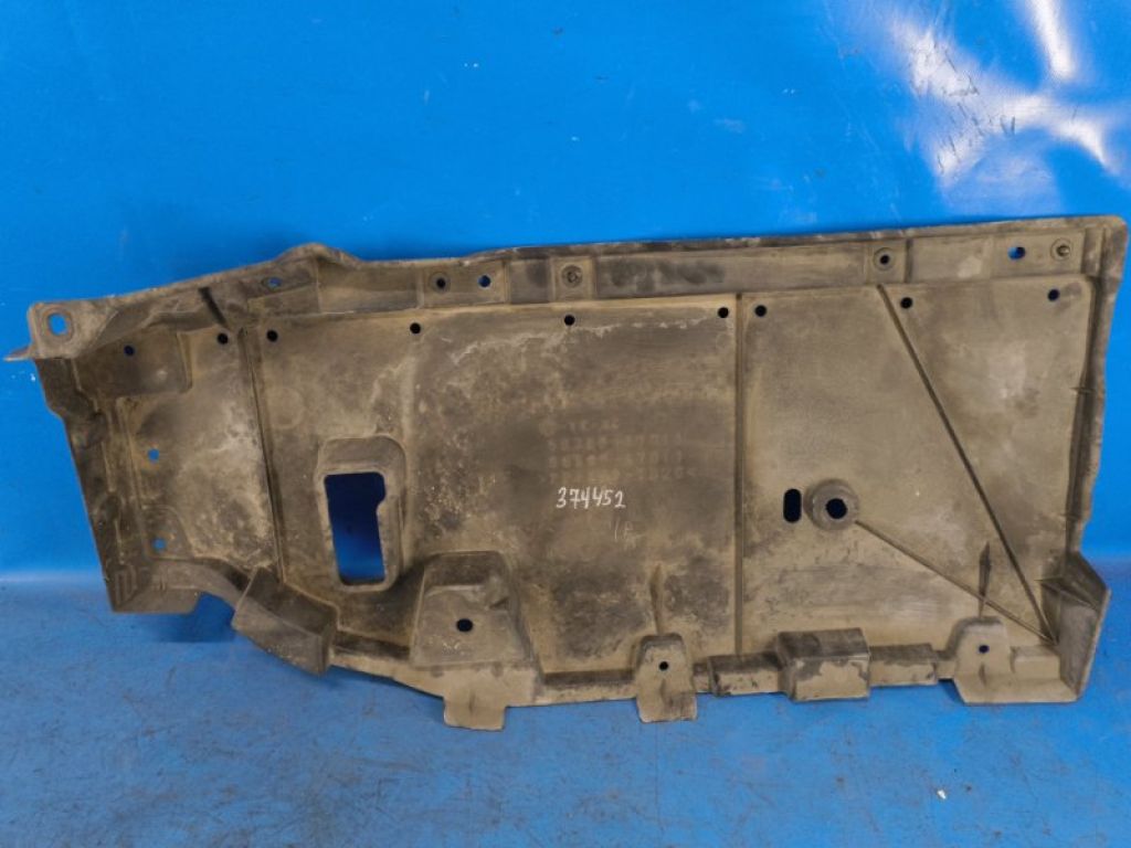 58308-47011 | Захист дну задній TOYOTA PRIUS - 30 09-17 - Фото 2