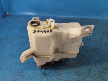 Бачок омывателя TOYOTA PRIUS - 30 09-17