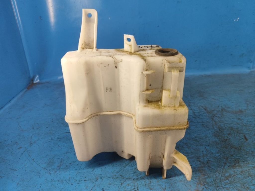 85315-47140 | Бачок омывателя TOYOTA PRIUS - 30 09-17 - Фото 3