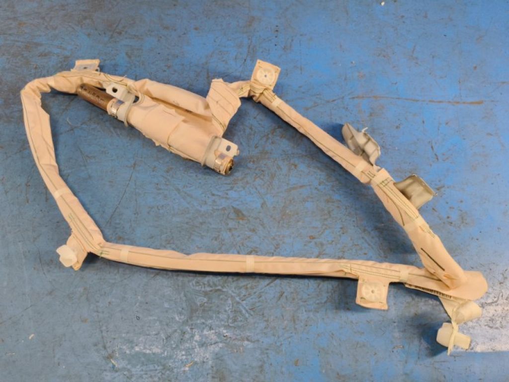 62170-47020 | Подушка безпеки (штора) права TOYOTA PRIUS - 30 09-17