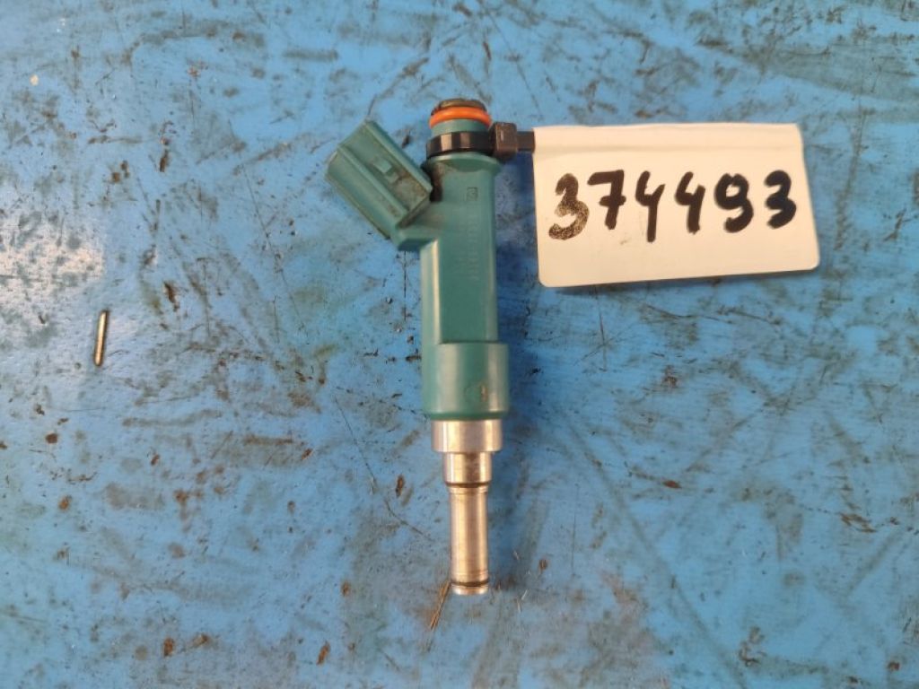 23250-37020 | Форсунка паливна TOYOTA PRIUS - 30 09-17