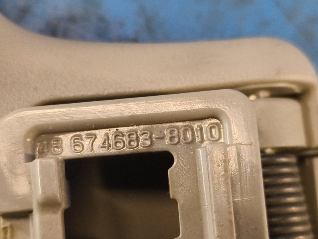 7461052020B1 | Ручка стелі передня TOYOTA PRIUS - 30 09-17 - Фото 3