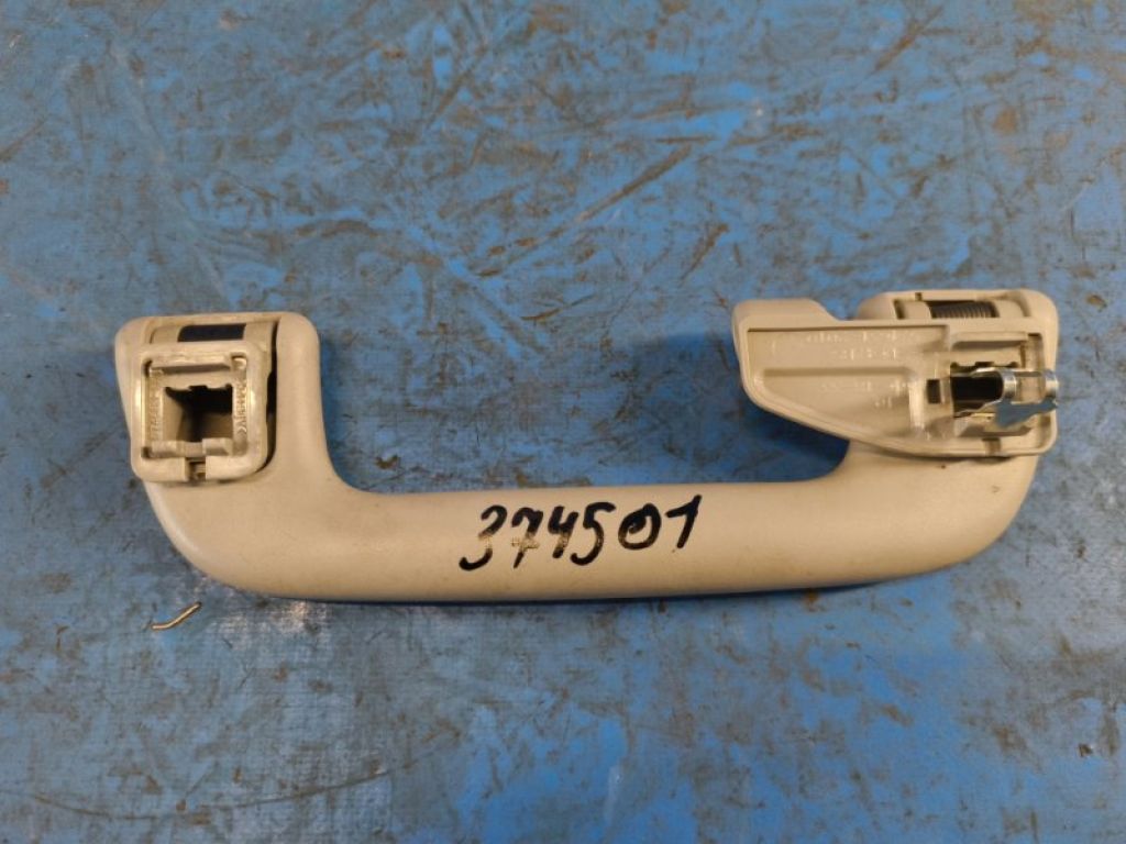 7461052030B1 | Ручка стелі задня TOYOTA PRIUS - 30 09-17