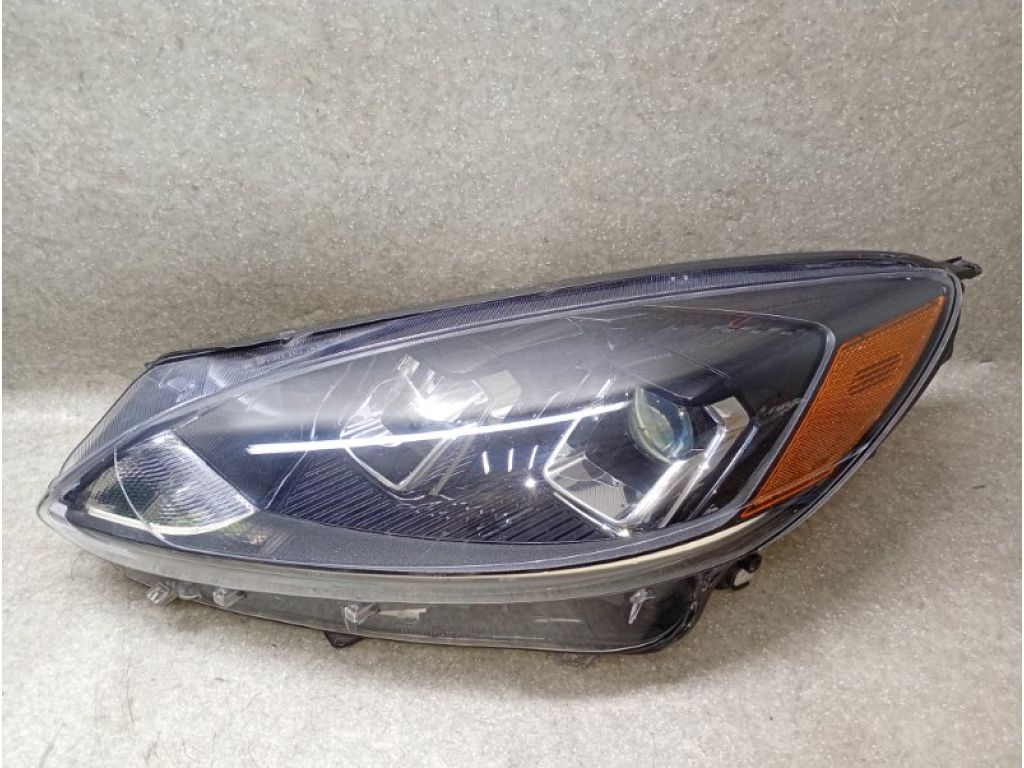 LJ6B13W030BH | Фара ліва FORD ESCAPE 19 -