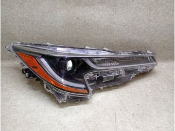 Фара права TOYOTA COROLLA E21 19-