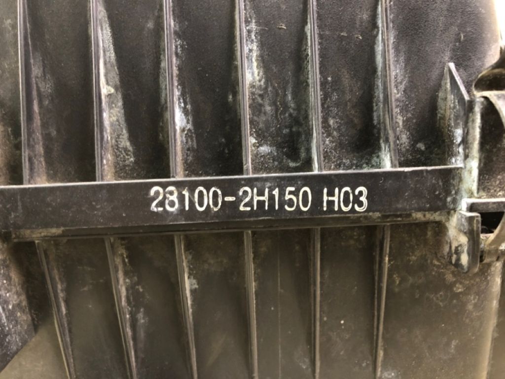 281102H100 | Корпус повітряного фільтра HYUNDAI ELANTRA HD 06-11 - Фото 7