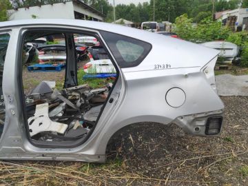 Чверть кузова задня ліва TOYOTA PRIUS - 30 09-17