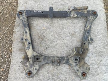Балка передней подвески LEXUS RX300/330/350/400 03-09