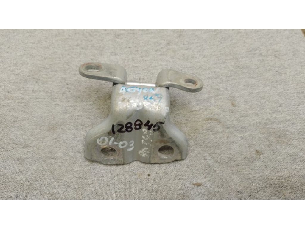 Петля двері SSANGYONG ACTYON 06-11