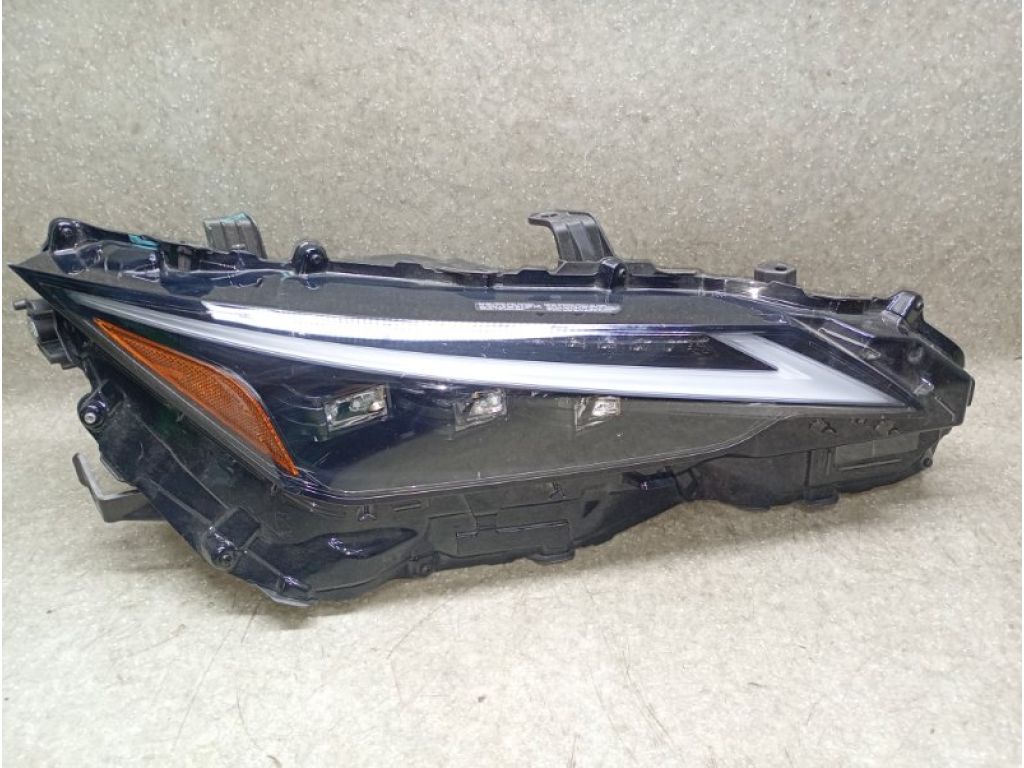8114553A40 | Фара права LEXUS IS250/350 20-