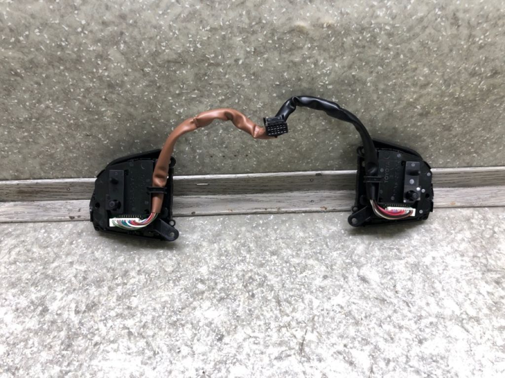8425006850C0 | Кнопки на руль TOYOTA CAMRY 70 17- - Фото 2